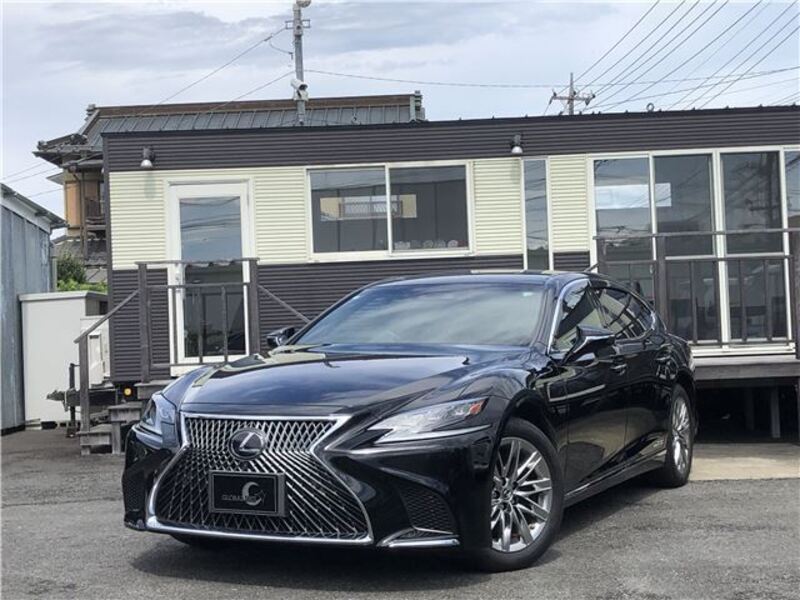 LEXUS LS