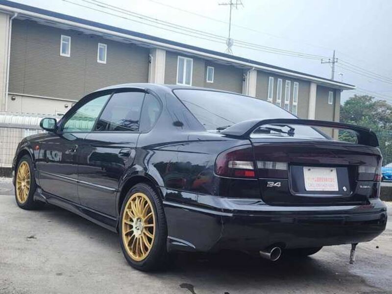LEGACY B4