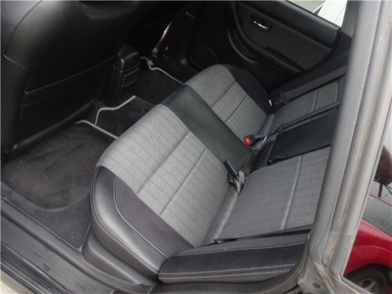 LEGACY B4