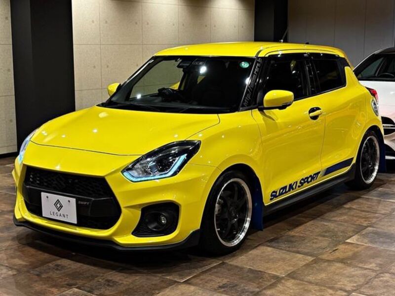 SUZUKI SWIFT