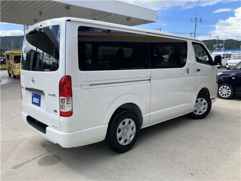 HIACE