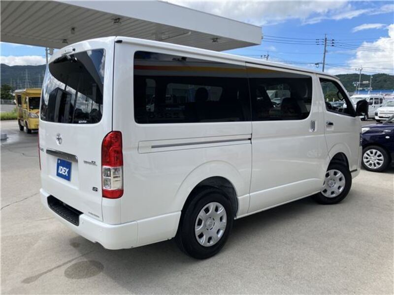 HIACE