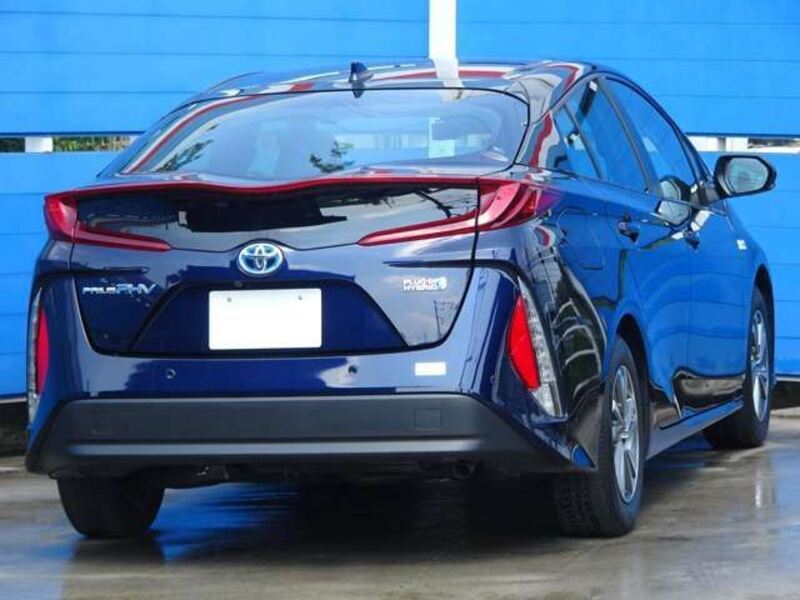 PRIUS PHV