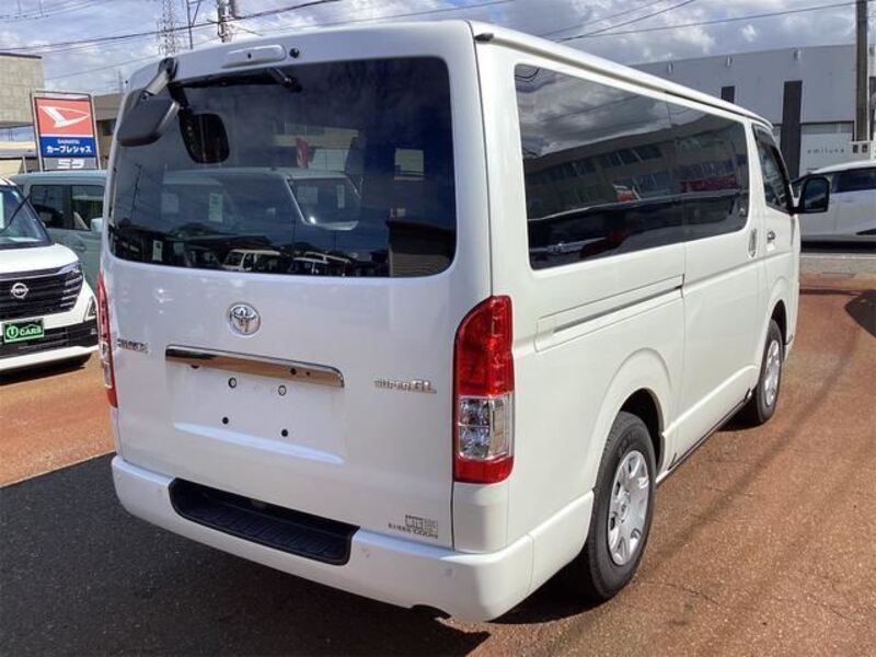 HIACE VAN