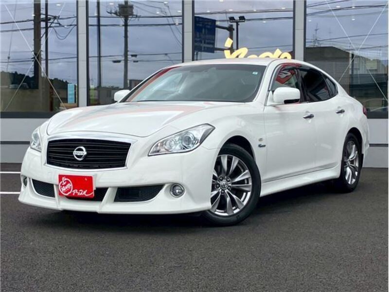 NISSAN FUGA HYBRID