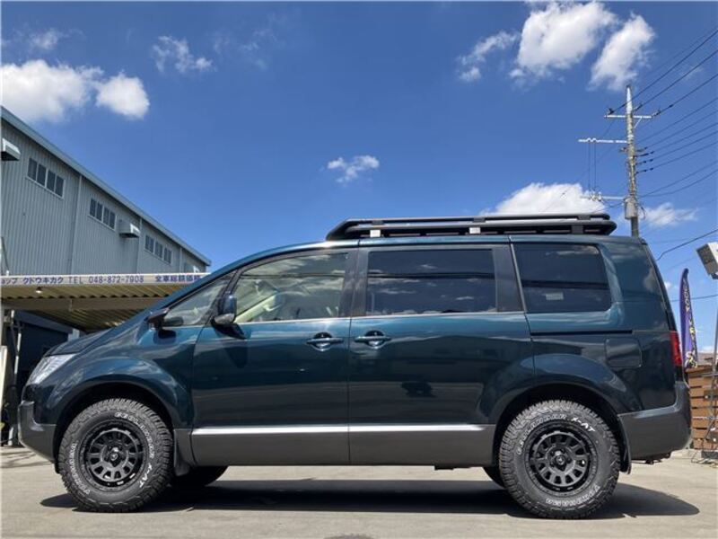 DELICA D5