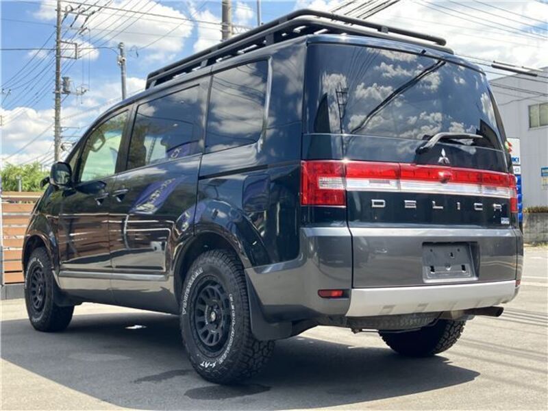 DELICA D5