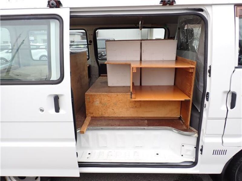 BONGO VAN
