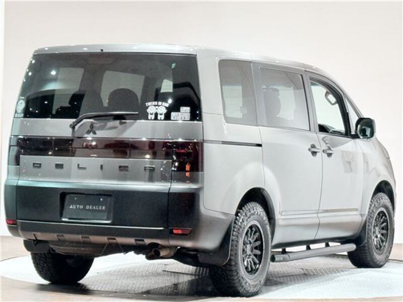 DELICA D5