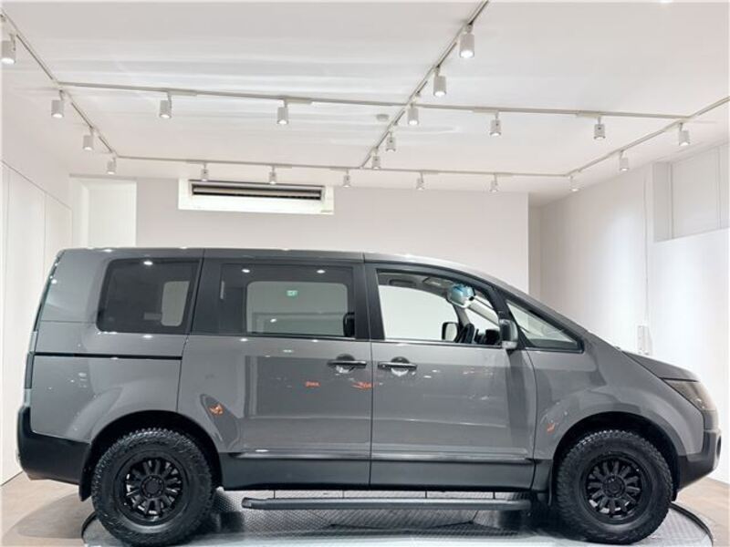 DELICA D5