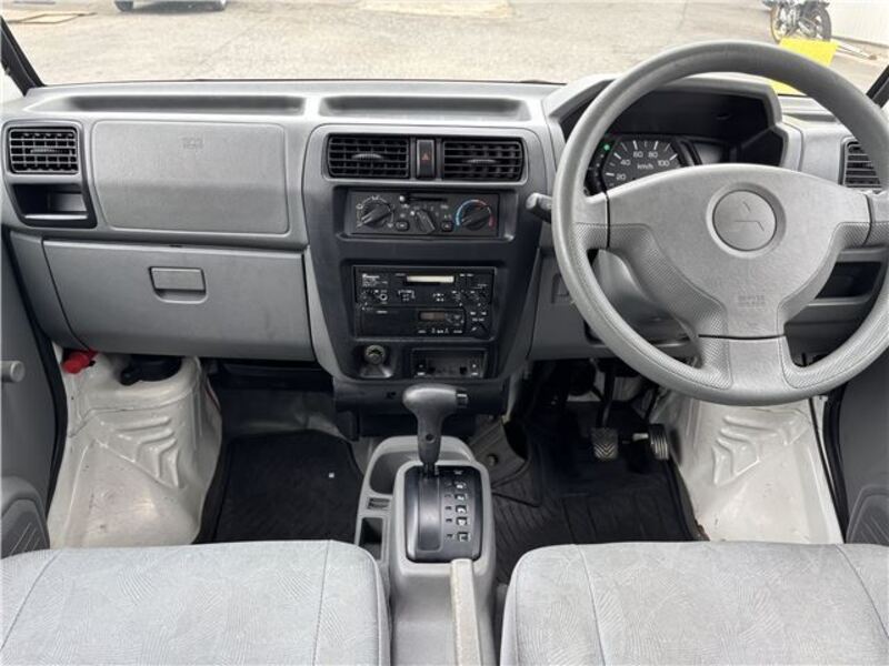 MINICAB VAN