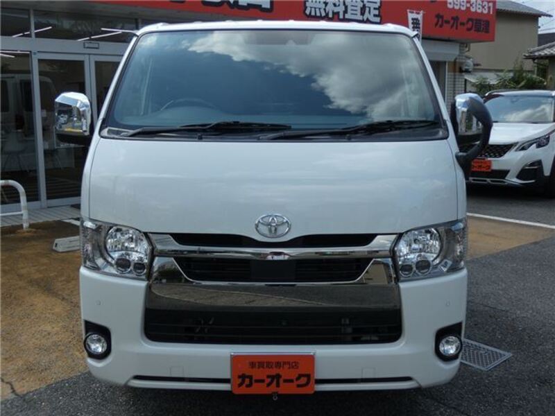 HIACE VAN