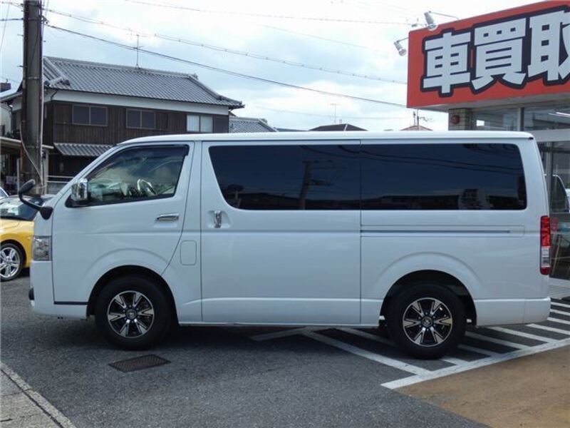 HIACE VAN