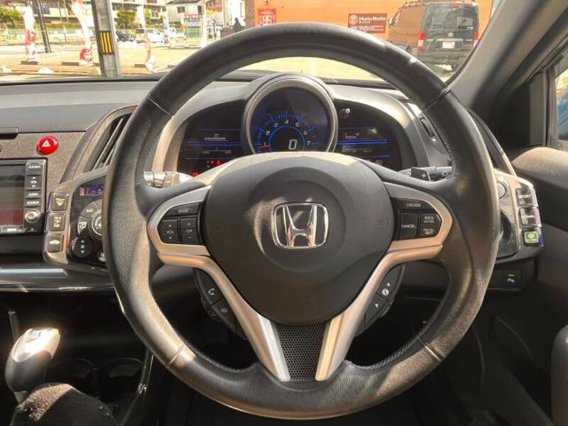 CR-Z