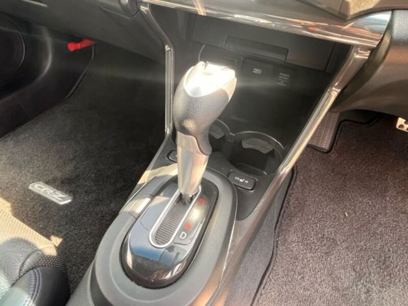 CR-Z