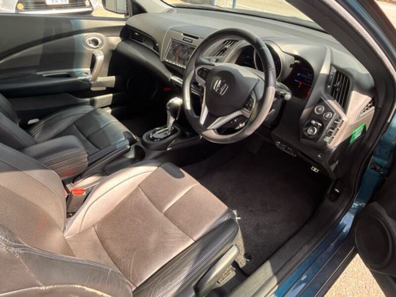CR-Z
