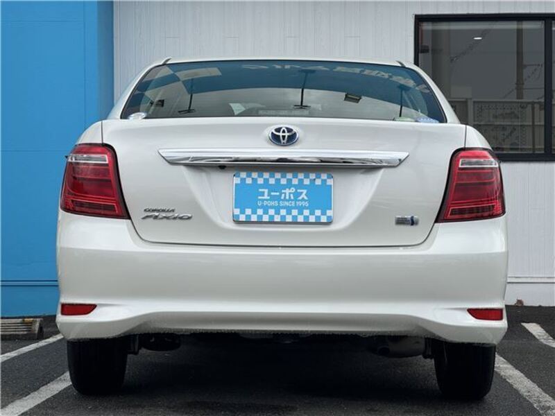 COROLLA AXIO