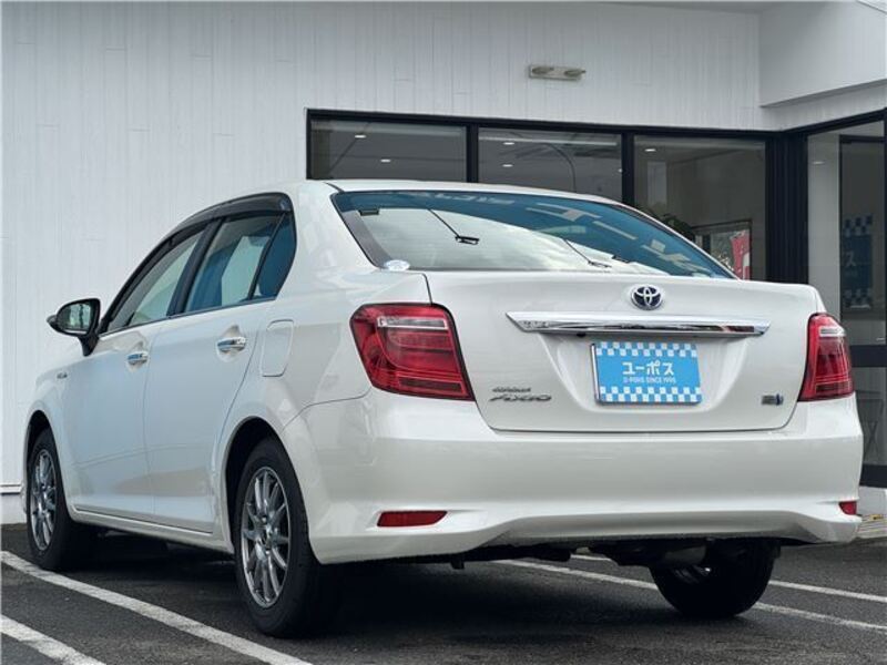 COROLLA AXIO