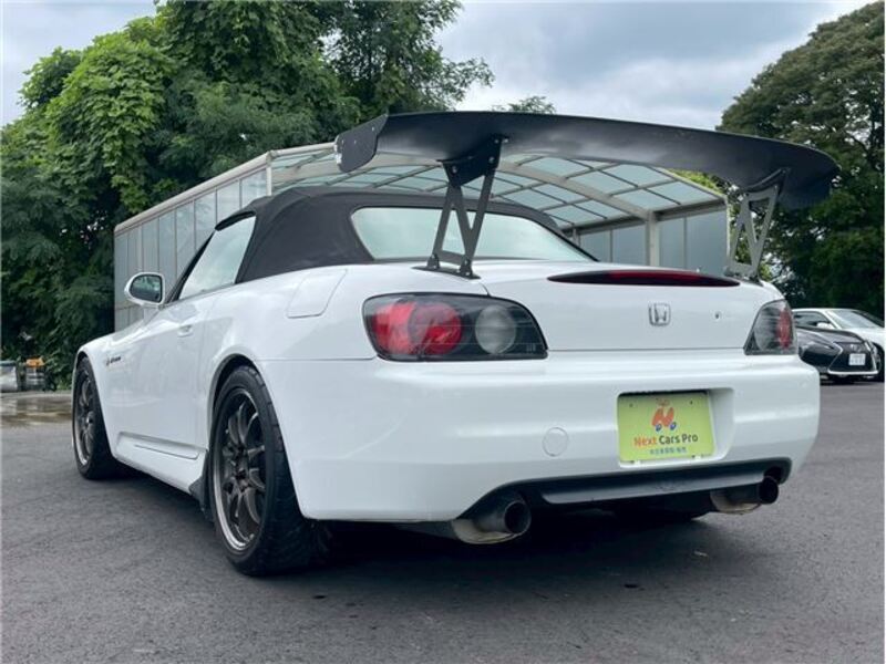 S2000
