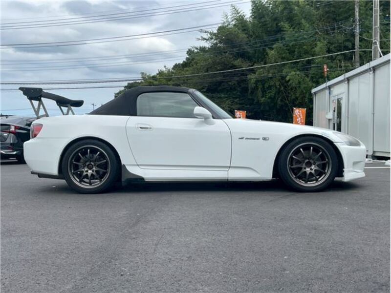 S2000