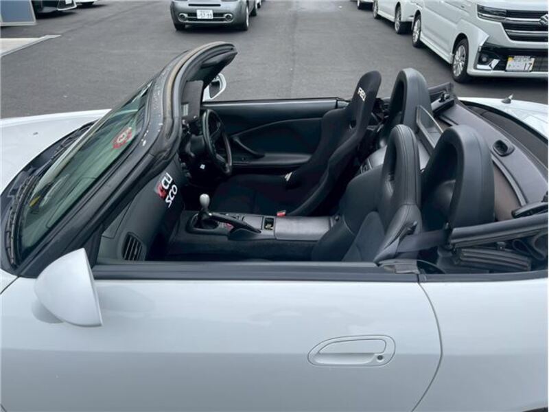 S2000