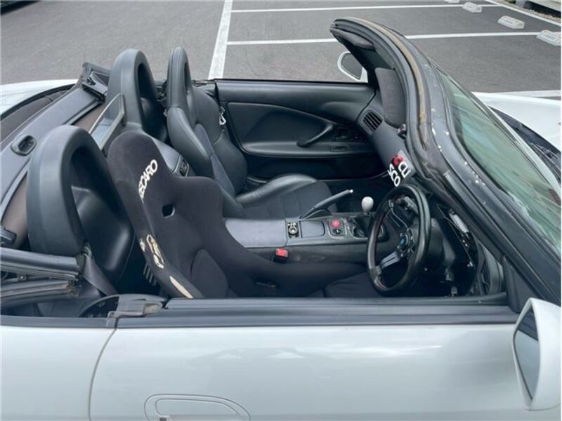 S2000