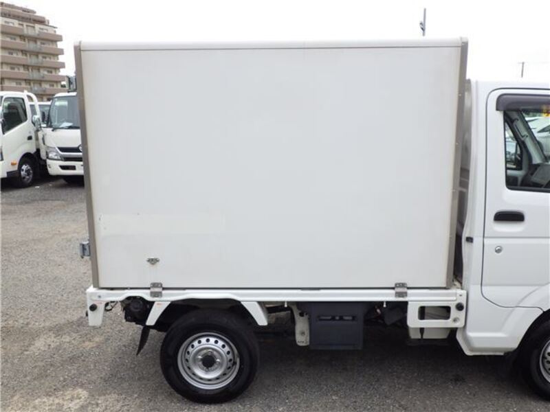 CARRY TRUCK