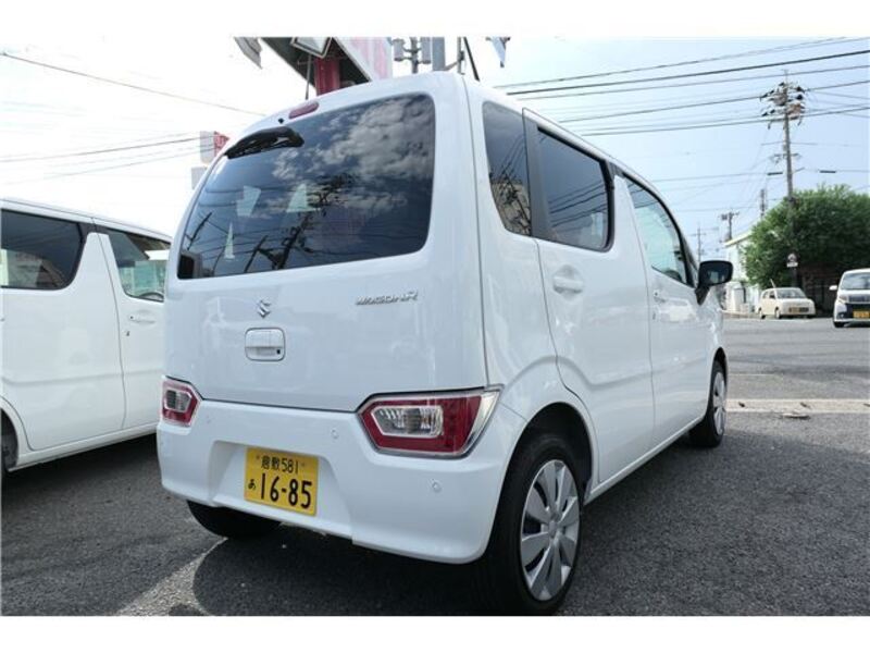WAGON R