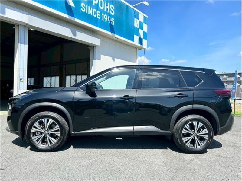 X-TRAIL