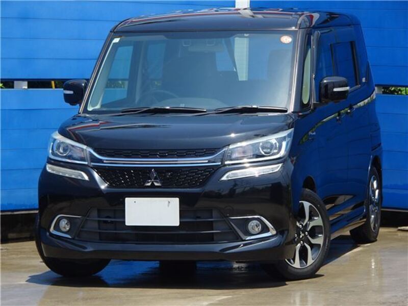 MITSUBISHI DELICA D2