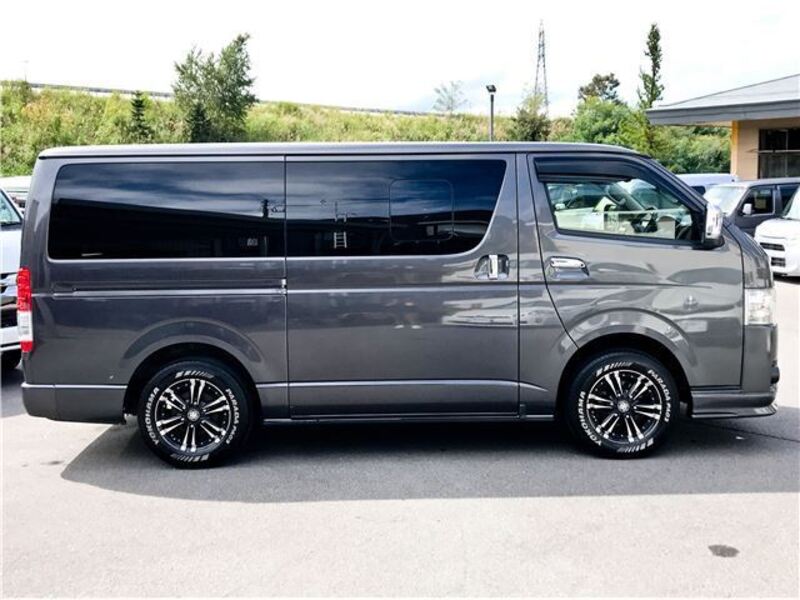 HIACE