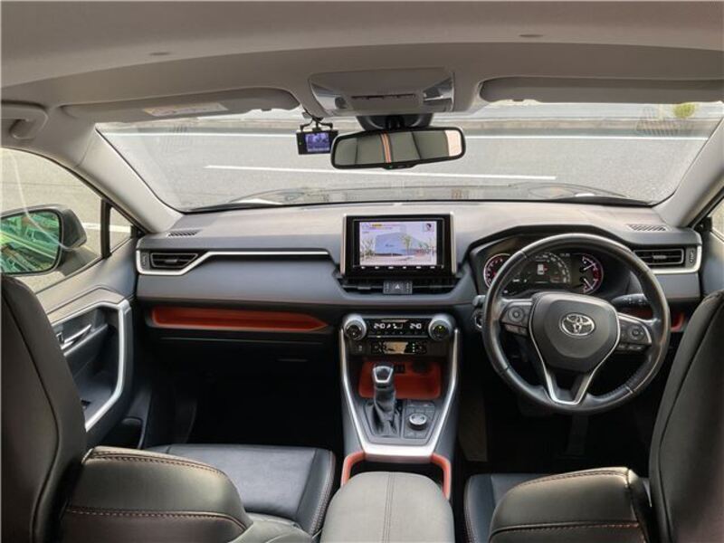 RAV4