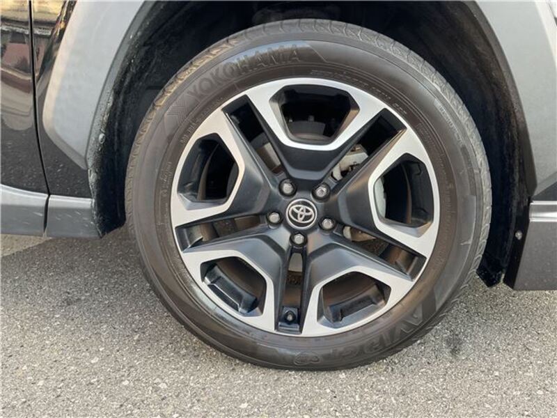 RAV4