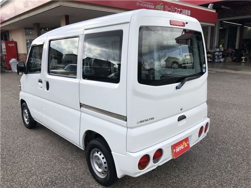 MINICAB VAN