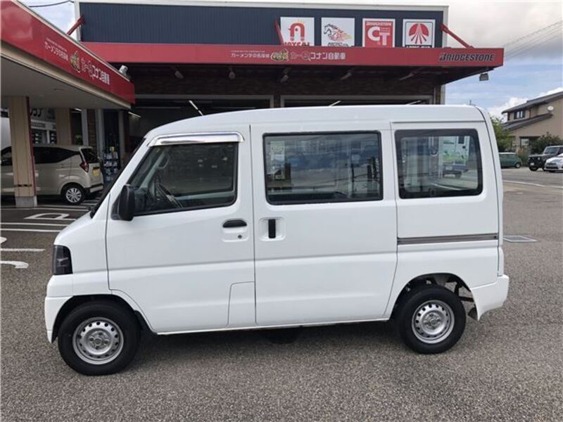 MINICAB VAN