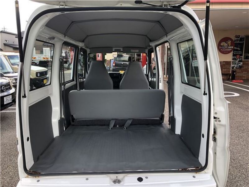 MINICAB VAN