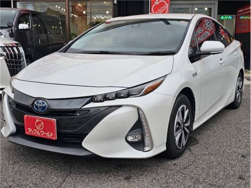 PRIUS PHV