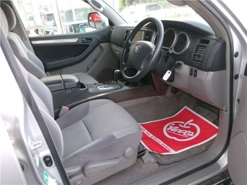 HILUX SURF
