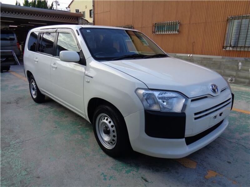 TOYOTA SUCCEED VAN