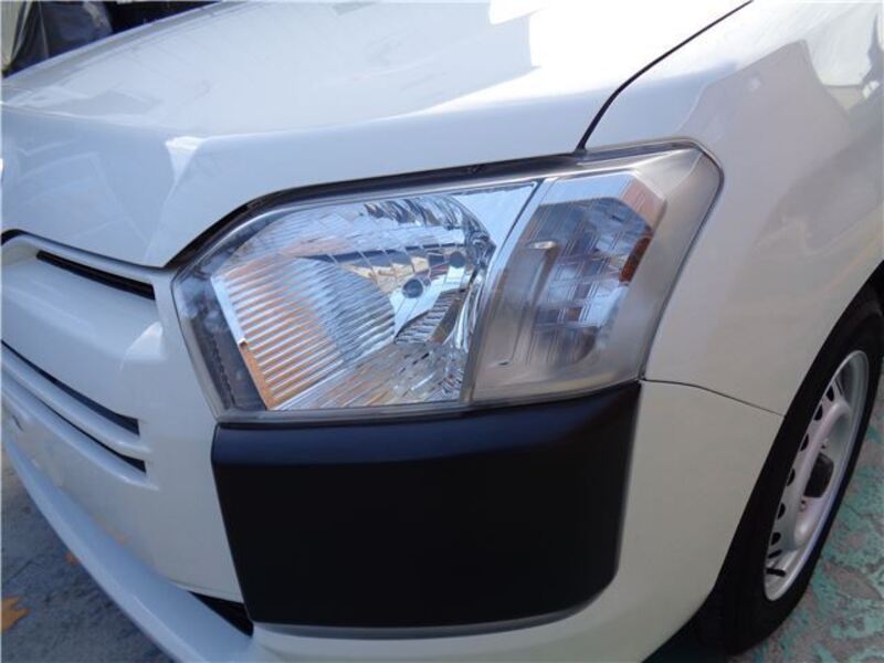 SUCCEED VAN