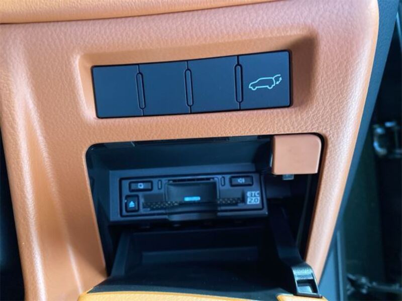 LX
