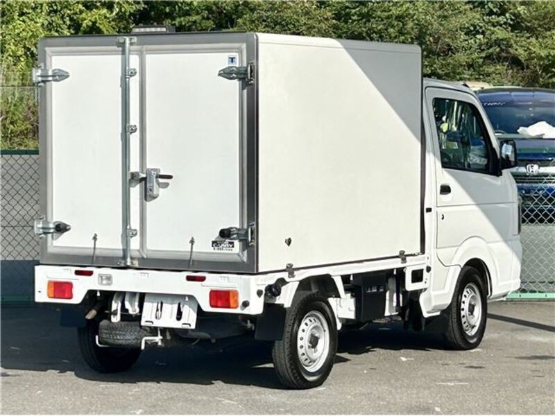 CARRY TRUCK