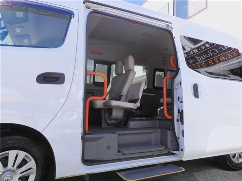 NV350 CARAVAN