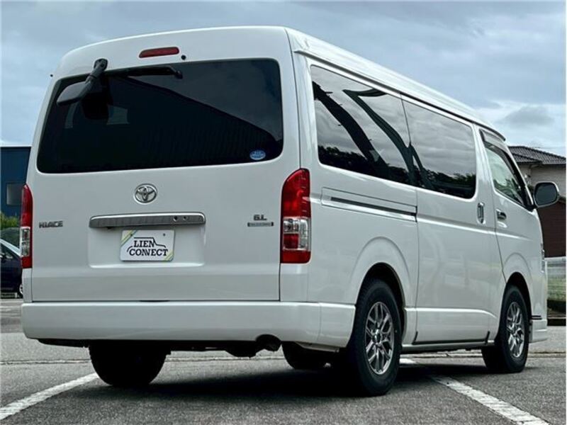 HIACE