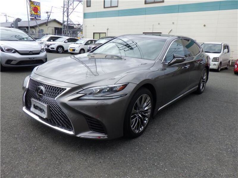 LEXUS LS