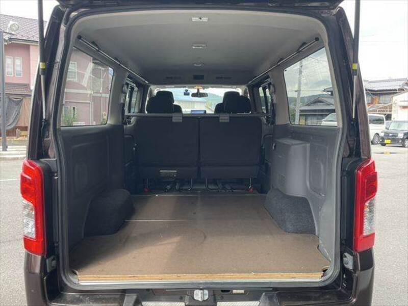 NV350 CARAVAN