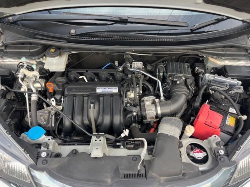 FIT HYBRID