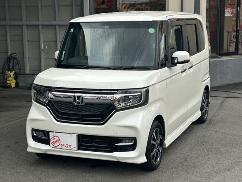 N BOX CUSTOM