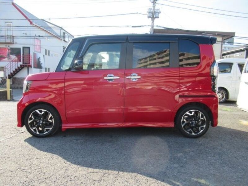 N BOX CUSTOM