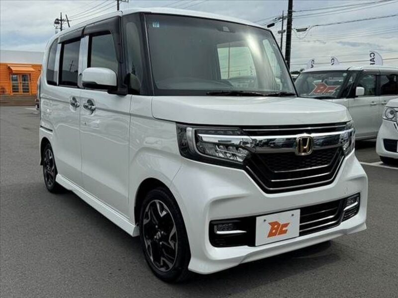 N BOX CUSTOM